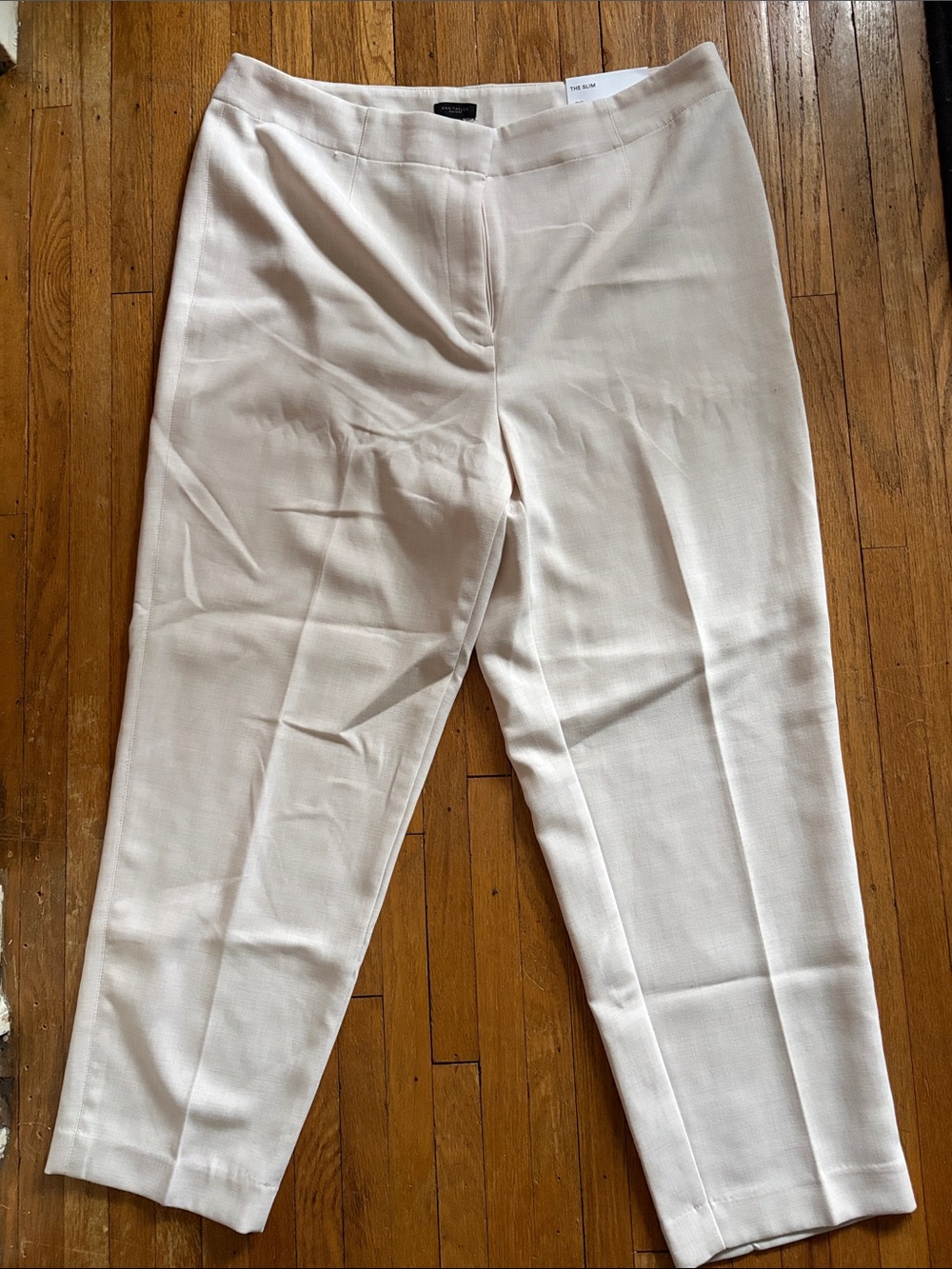 Ann Taylor Cream Cropped Tailored Pants